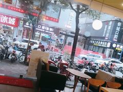-尊宝比萨(西丽店)