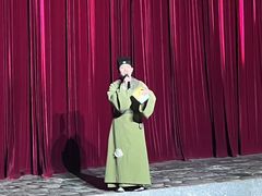 -虹桥艺术中心