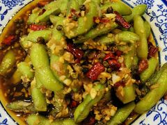 -江城燕子大排档(江汉路步行街店)