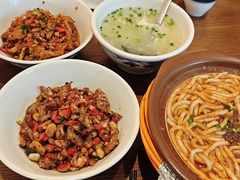 -八碗湘长沙市井菜(坡子街店)