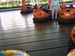 -七彩云南欢乐世界