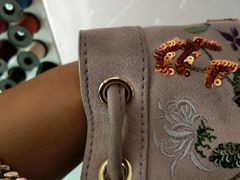 洗前-京伟修鞋洗鞋奢侈品皮具护理店