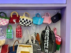 -燕莎奥特莱斯购物中心