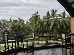 -三亚湾海居铂尔曼度假酒店