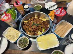 -西子馋火锅鸡•涮品自助(桥东街店)