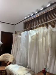 -Flora婚纱礼服定制租赁店