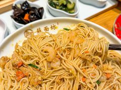 -苏州汇融广场假日酒店
