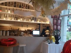 -春树下·树屋花房西餐厅(罍街AS1980店)