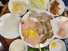 -桥香园云南过桥米线(金马碧鸡店)