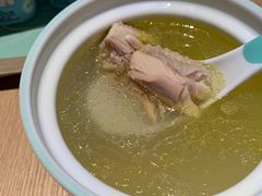 -老乡鸡(上海品尊国际中心店)