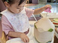 -水桶王国主题餐厅·聚会·生日派对·亲子活动·家庭套餐(亚龙湾希尔顿店)