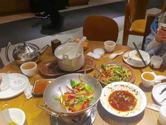 -隔壁老王·家常云南菜(花巷店)