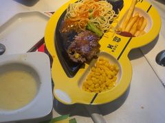 -豪客来牛排(华创国际广场店)