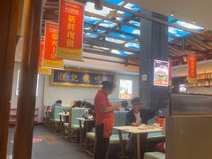 -阿瓦山寨·湘菜现炒·剁椒鱼头王(咸阳总店)