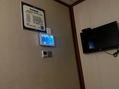 -颐而康·按摩·艾灸·足疗(南岸晶都店)