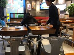 大堂-渝是乎川渝小炒(新世界百货望京店)