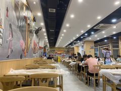 -江城燕子大排档(江汉路步行街店)