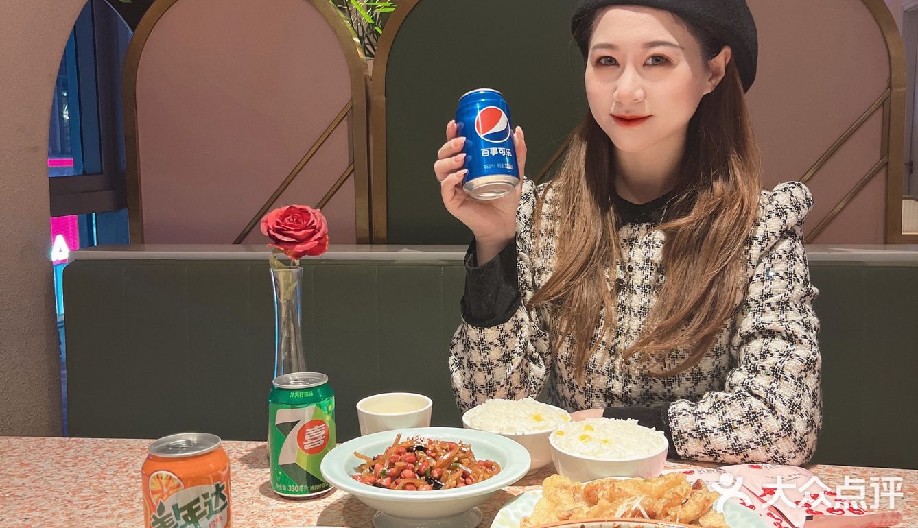 在花海餐厅享用高端东北菜|红樱桃花园餐厅
