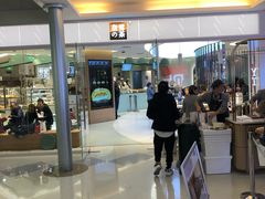 -奈雪的茶(亨特国际广场店)