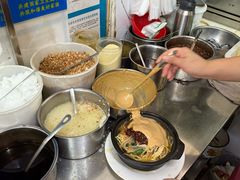 -曹宝林砂锅麻辣烫(星光路店)