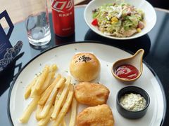 -厦门海港英迪格酒店(中山路店)