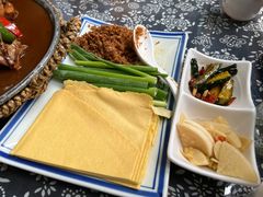 -八两八金·莱芜特色炒鸡(市南漳浦路店)