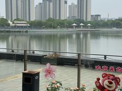 -翠山·映月湖景餐厅(映月湖公园店)