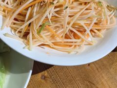 -蜗牛的家旅行主题云南菜餐厅.小酒馆(护国寺店)