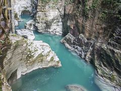 -蝶舞清江·恩施地心谷景区