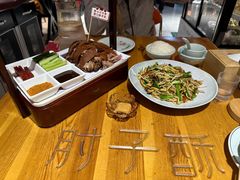 -肘子酥·天津菜·特色捞面(德云社店)