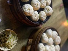 -舒小笼松针小笼包