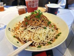 -巴厘龙虾·榜首油焖大虾(洞庭·艺术洋房店)