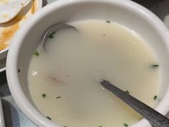 -绿草地·湘菜(酃湖师院店)