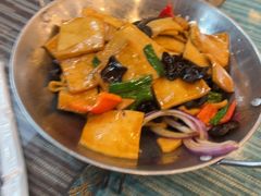 -自游人·美食一楼