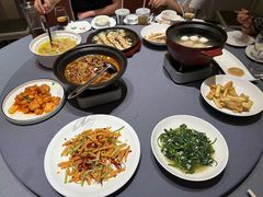 -双湖园·地标武汉菜(黄鹤楼解放路店)