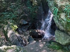 -藏龙百瀑风景区