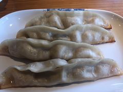 网红牛肉锅贴-张小文胡辣汤(龙柏新村店)