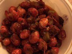 -巴厘龙虾·榜首油焖大虾(音乐学院·沿江酒馆店)