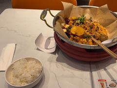 -红渡小香·牛肉麻辣香锅(车站南路店)