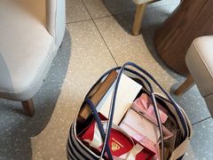 -必胜客(WOW阿罗海店)