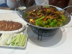-梅利汴京烤鸭•开封豫菜地标店(东大街店)