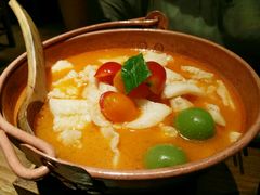 -云海肴·汽锅鸡·云南菜(天山百盛优客店)