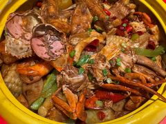 -多嘴肉蟹煲(万达店)