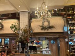 -玛格萝妮比萨屋(四平店)