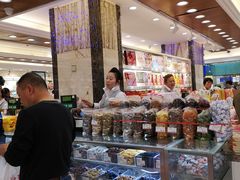 面包甜点陈列柜-泰康食品(南京东路店)