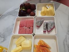 -涨巢·潮玩水疗局