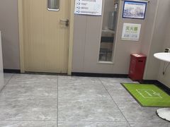 -瑞鹏宠物医院·骨外科·心肾科·肿瘤科(九亭店)