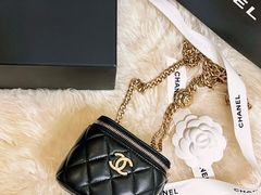 -CHANEL(恒隆广场店)
