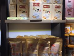 -喜万年年.嫁女饼.顺德特产(华侨城店)