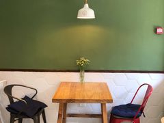 大堂-红小姐咖啡馆(西津渡店)
